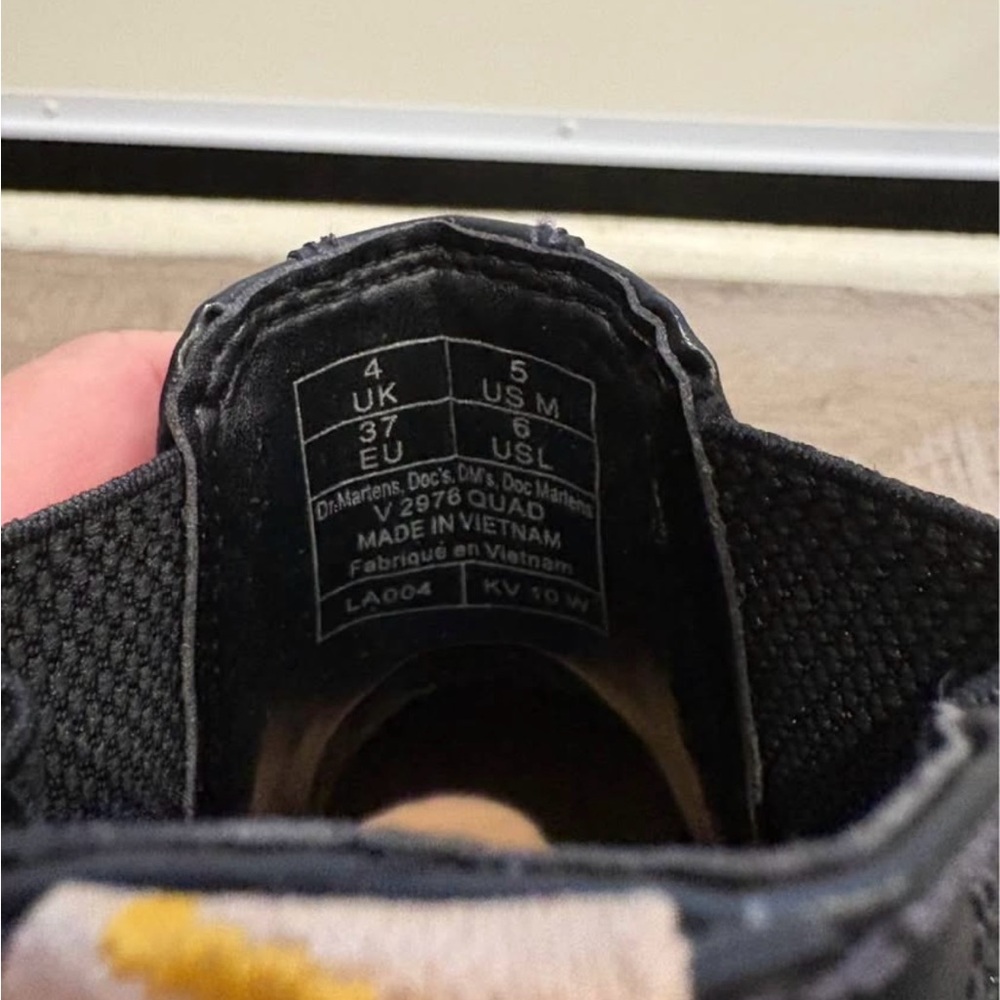 Dr. Martens Black platform Chelsea boot size 6 - Picture 4 of 4